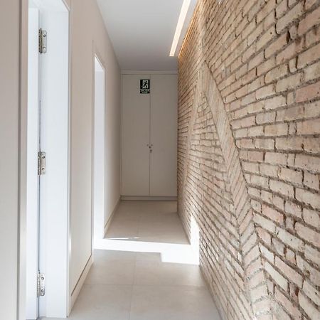 Apt With Antique Floor & Lots Of Sun Light Valencia Exterior foto