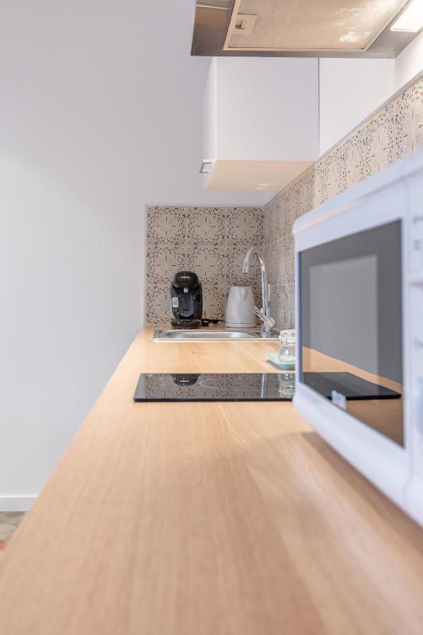 Apt With Antique Floor & Lots Of Sun Light Valencia Exterior foto