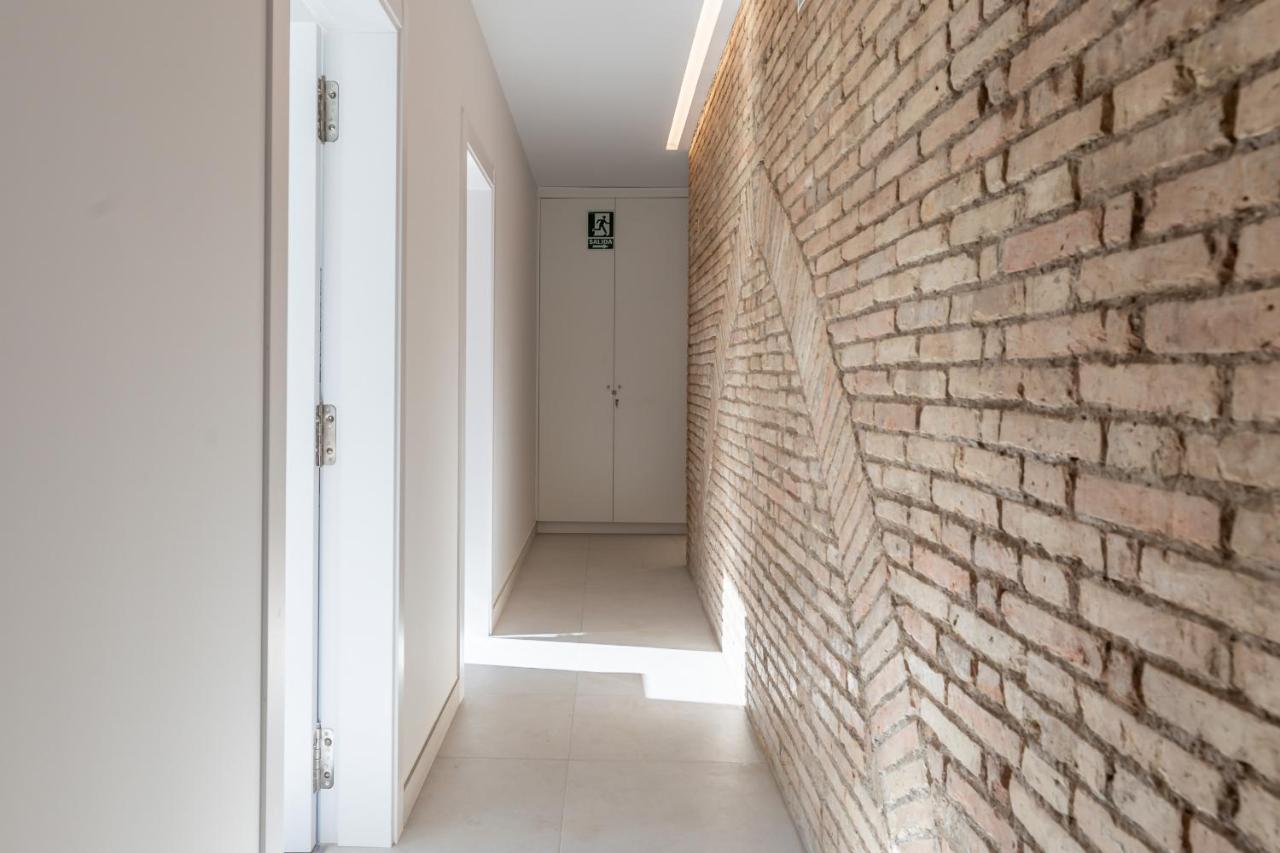 Apt With Antique Floor & Lots Of Sun Light Valencia Exterior foto